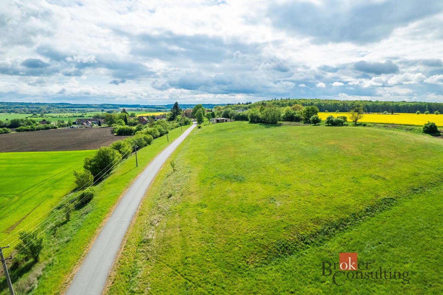 Prodej pozemek pro bydlení - Boharyně, okres Hradec Králové - 5