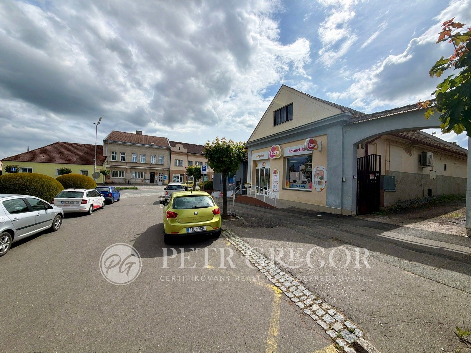 Obchodní prostory, Masarykovo nám. 34, Pečky, 270 m² - 1