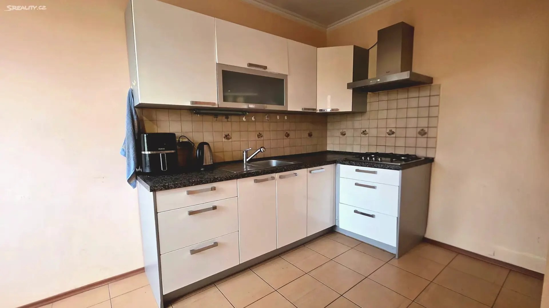 Prodej byt 4+1 - Střední, Teplice, 76 m² - 5