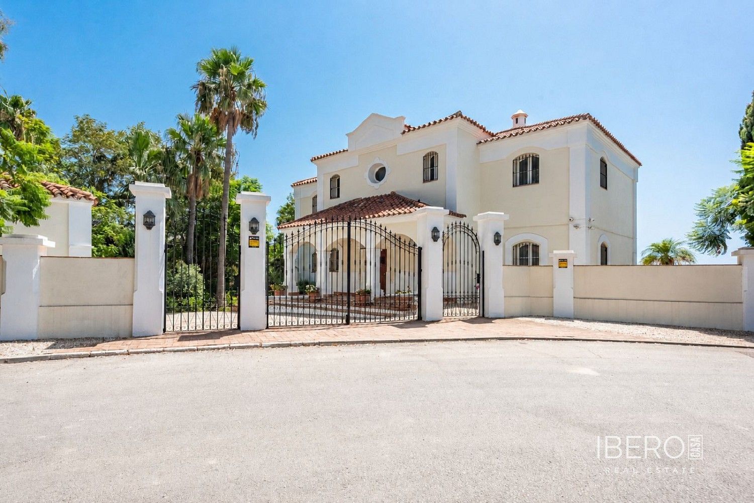 Rodinné domy, Nueva Andalucía, Španělsko, 403 m² - 2