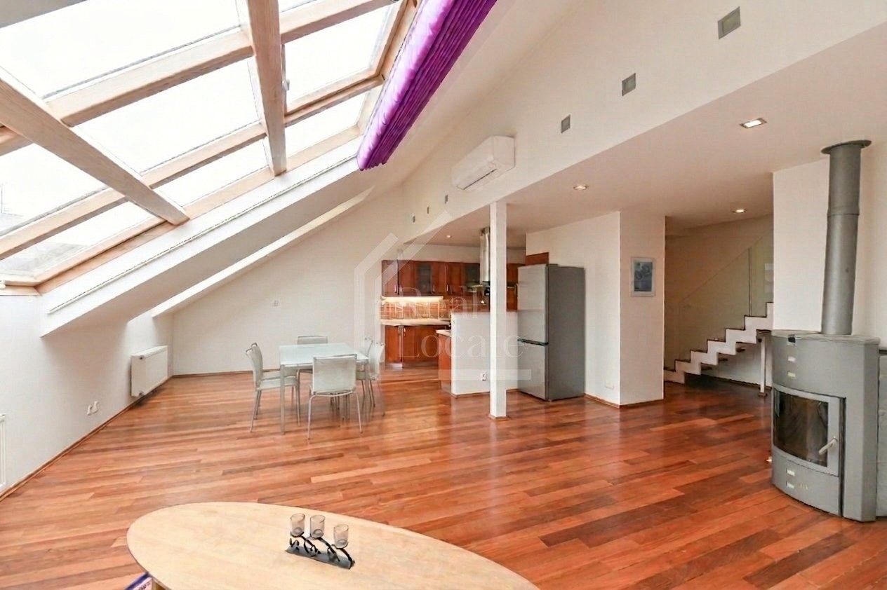 2+kk, Helmova, Praha Nové Město, 107 m² - 2