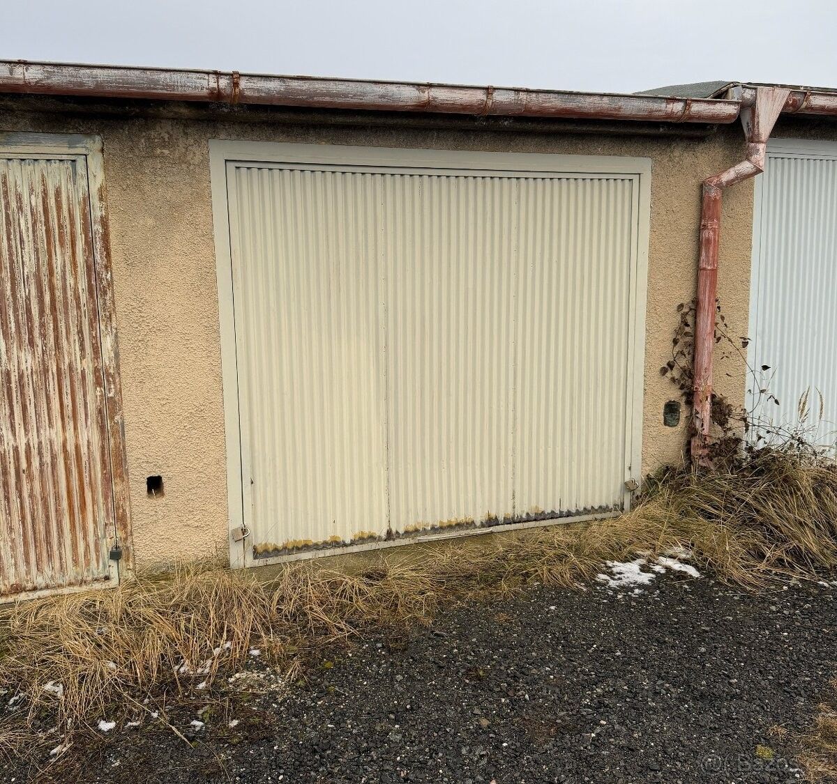 Garáže, Plzeň, 312 00