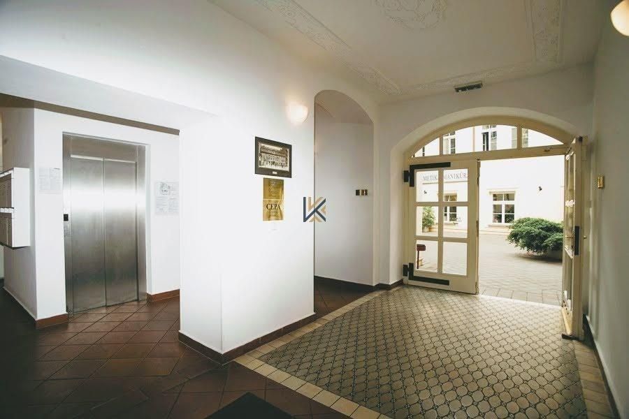 Pronájem kancelář - Myslíkova, Praha, 293 m²