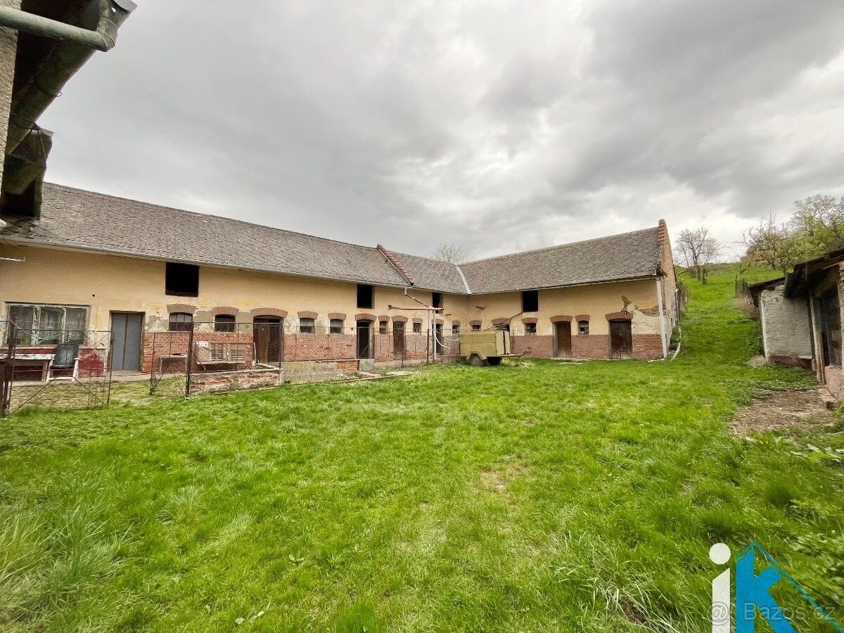 Rodinné domy, Němčice nad Hanou, 798 27 - 2