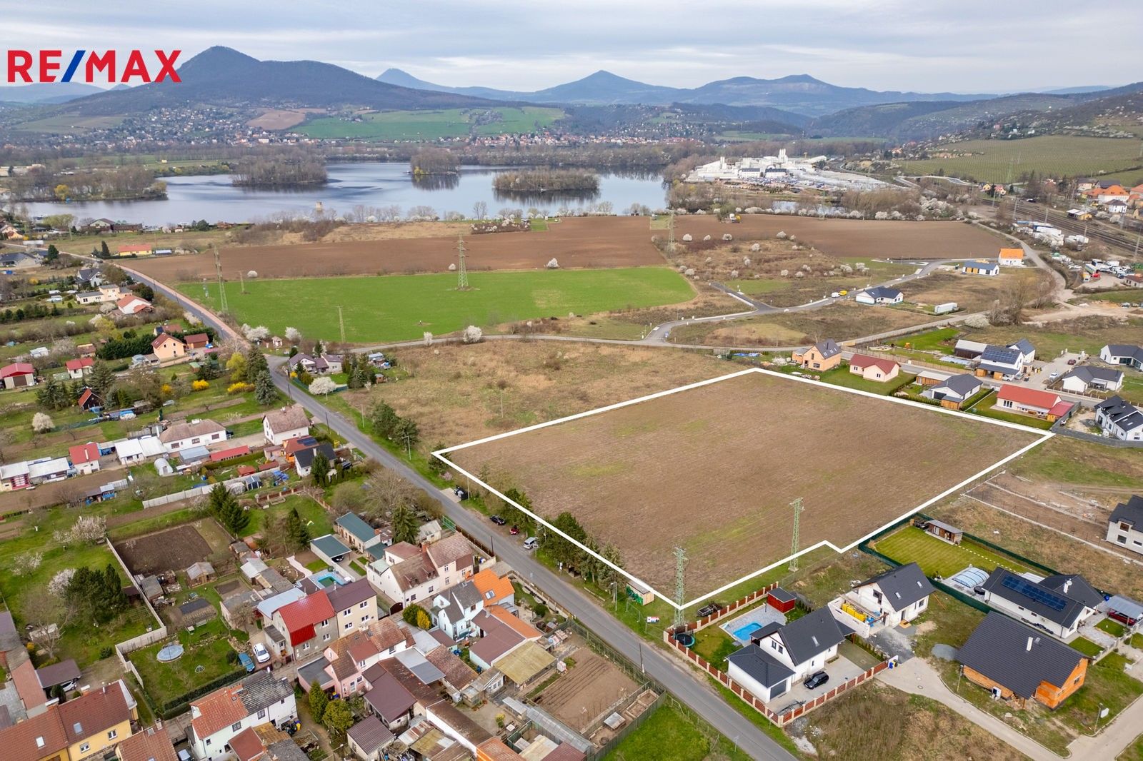 Prodej komerční pozemek - Žalhostice, 9 m²