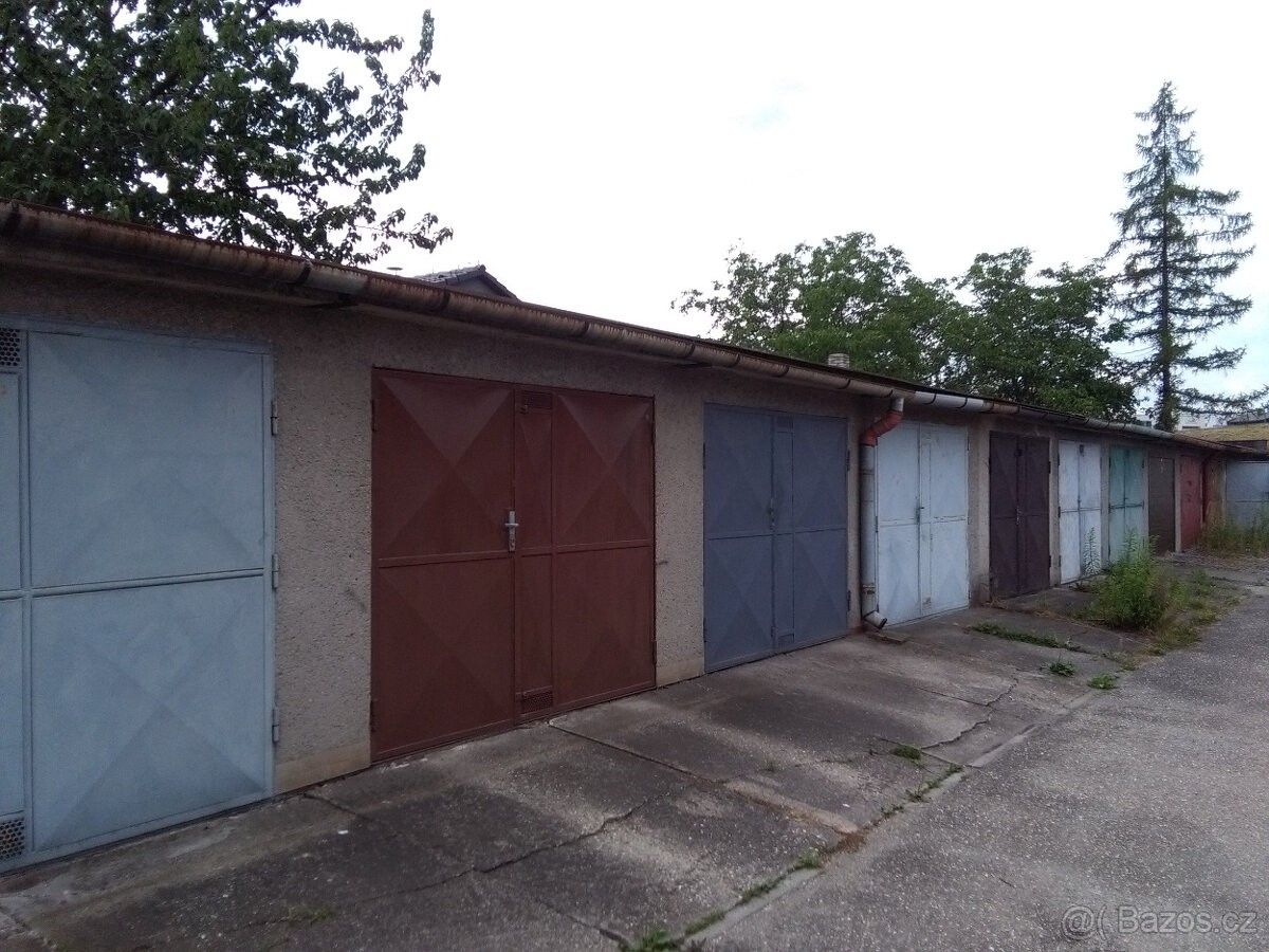 Garáže, Prostějov, 796 01