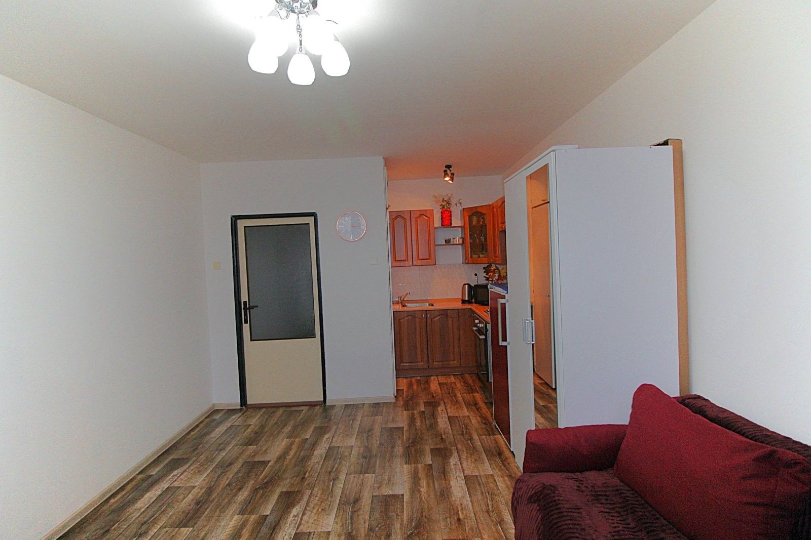 1+kk, Hlavatého, Praha, 27 m²