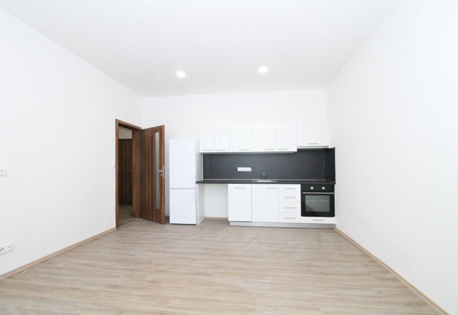 1+kk, Masarykovo náměstí, Jihlava, 30 m² - 2