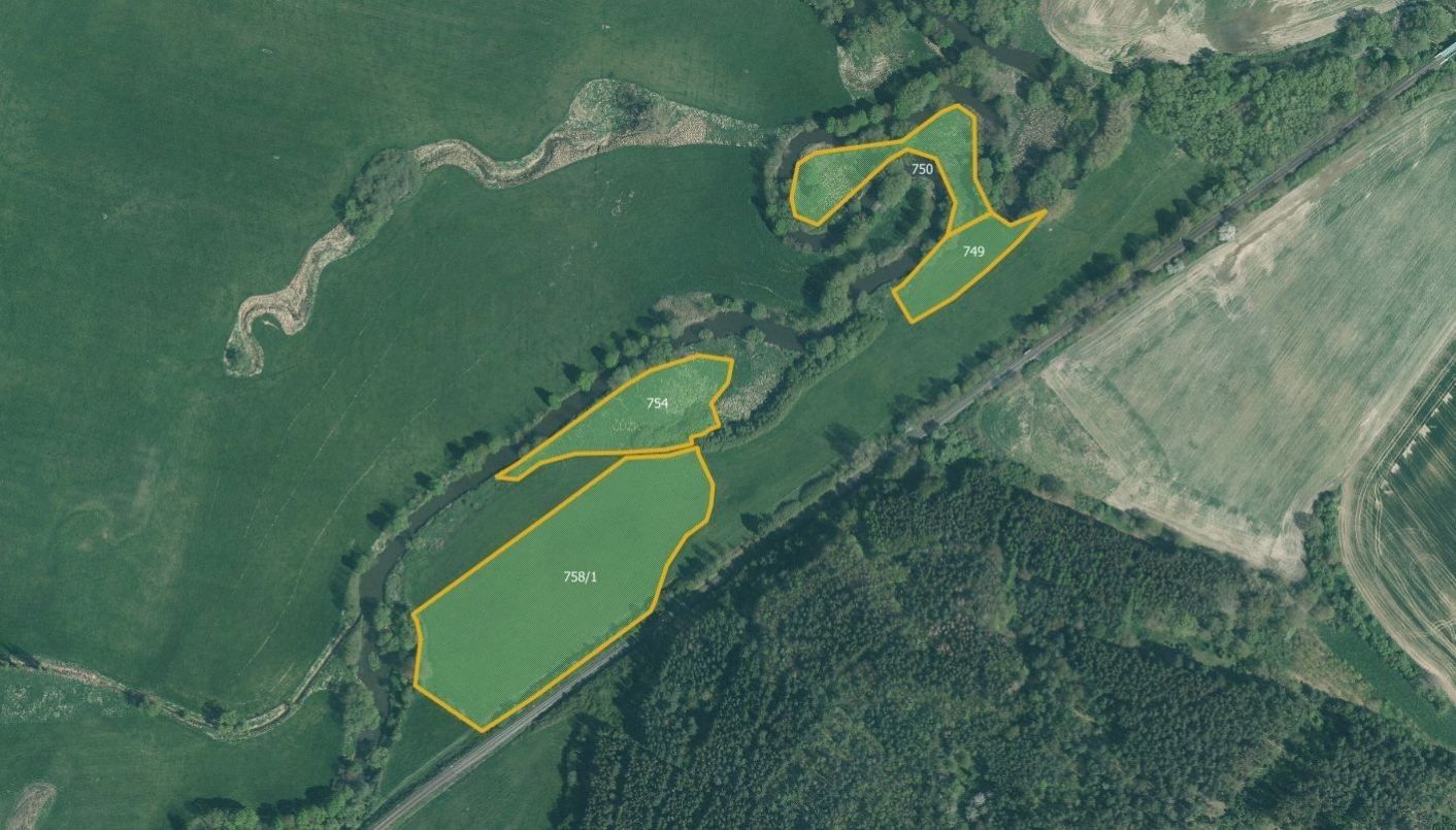 Louky, Červené Poříčí