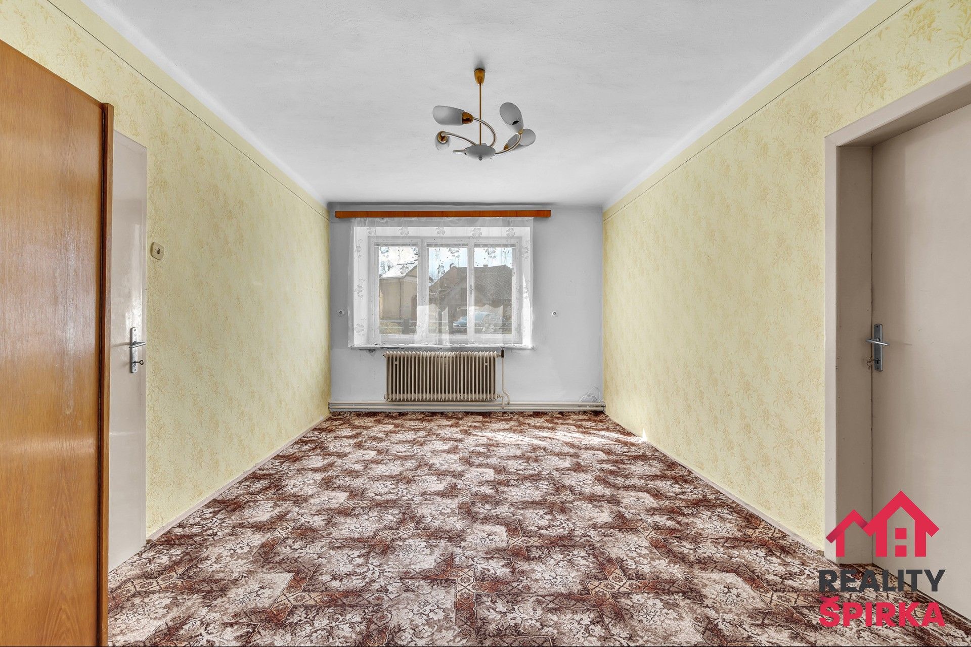 Prodej rodinný dům - Banín, 234 m² - 5