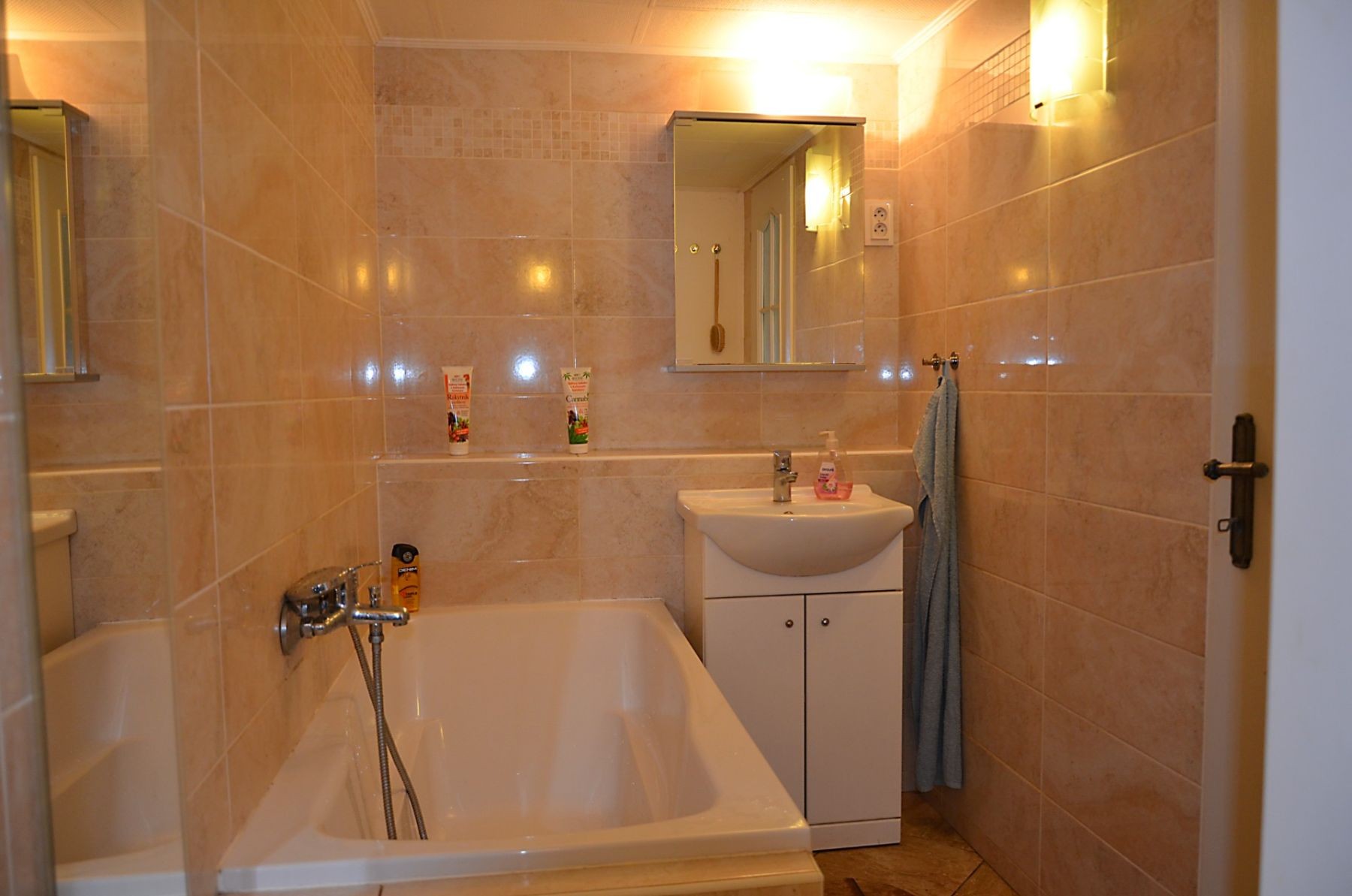 Prodej chata - Dolní Břežany - Lhota u Dolních Břežan, Středočeský kraj, 80 m² - 5