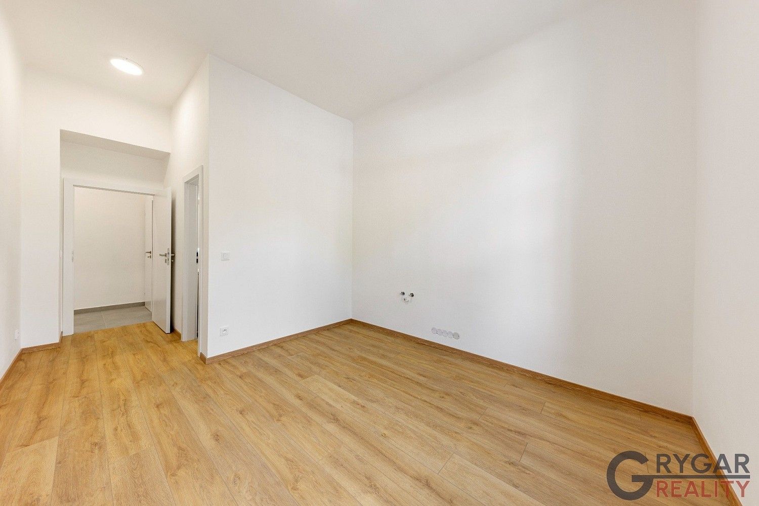Byt 1+1 · 49 m² · Pod pekárnami, Praha 9 - Vysočany - 3