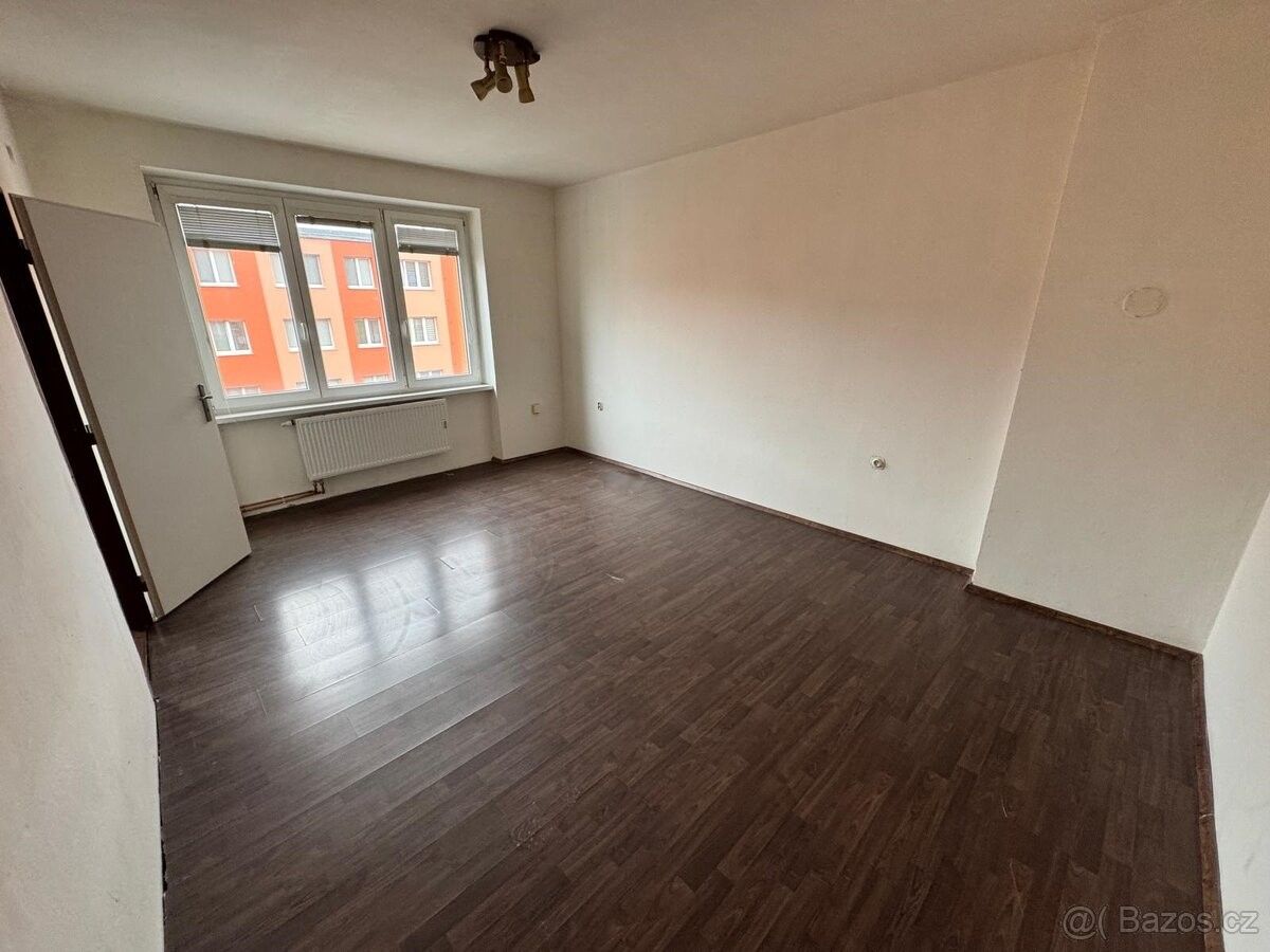 Pronájem byt - Klíny, 436 01