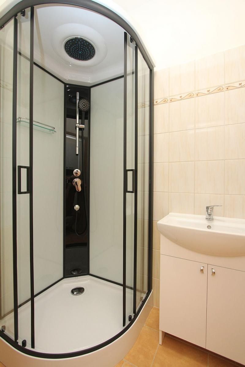 Pronájem byt 1+kk - generála Svobody, Pardubice, 22 m² - 2