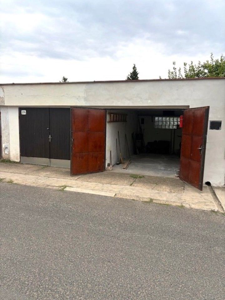 Garáž · 20 m² · 28. října  , Litoměřice Předměstí - 3