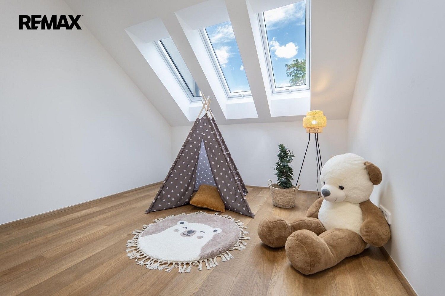 Prodej byt 4+kk - Husinec - Řež, okres Praha-východ, Středočeský kraj, 128 m² - 5