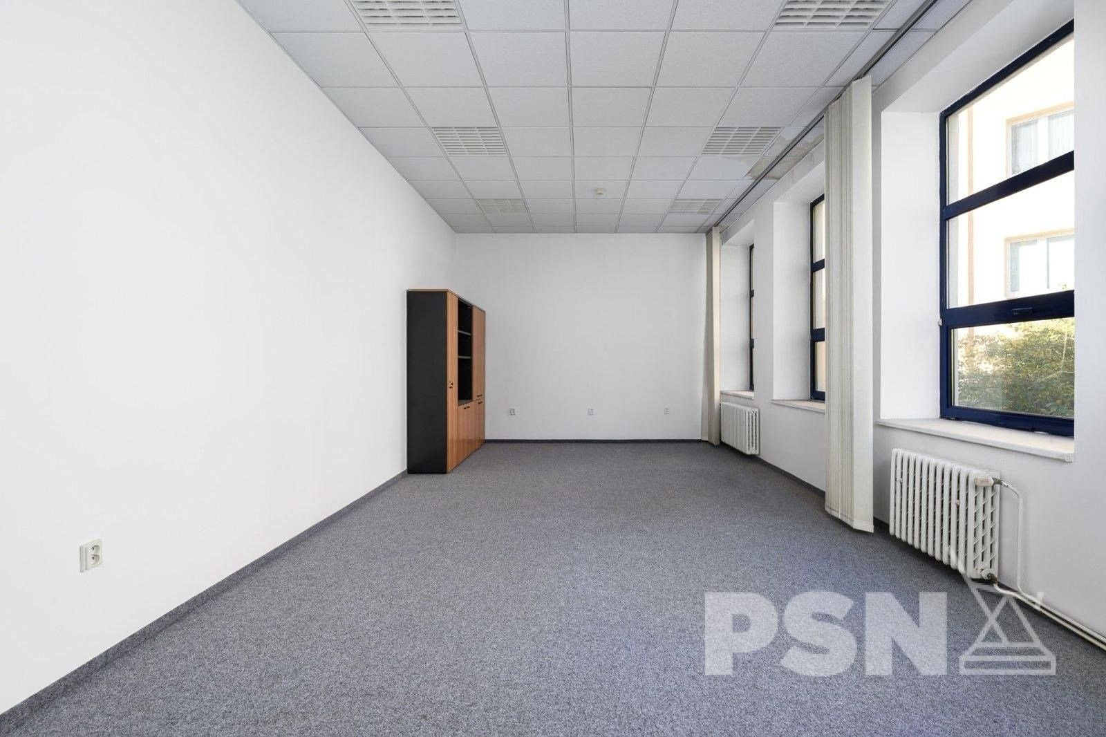 Kanceláře, Hartigova 2596, Praha, 45 m²