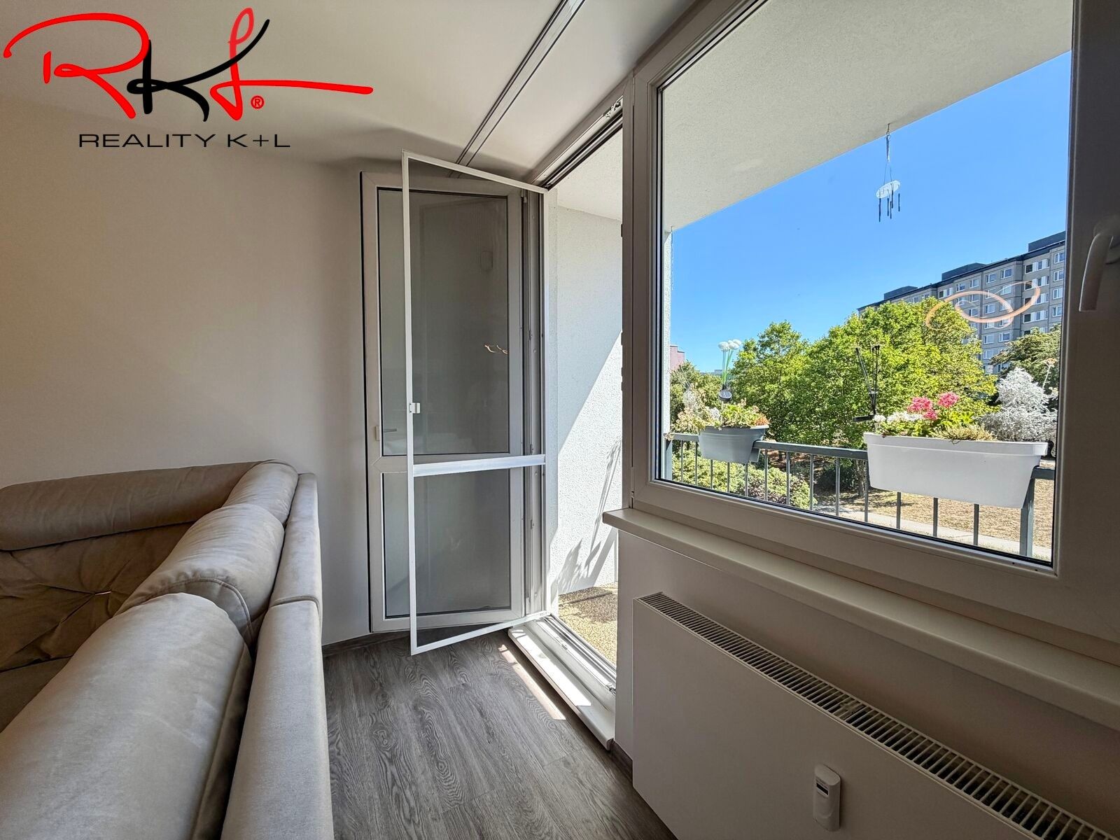 Prodej byt 4+kk - Generála Janouška 849, Praha Černý Most, 97 m² - 5