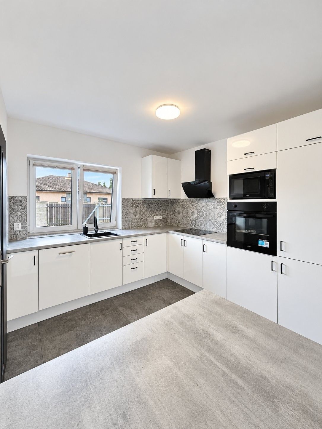 Prodej rodinný dům - K Památníku, Mukařov, 107 m² - 2