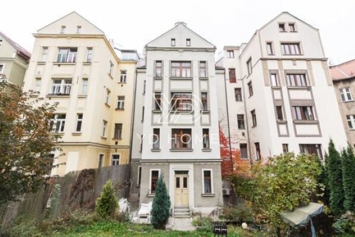 Pronájem byt 2+kk - Mrázovka, Praha, 58 m²