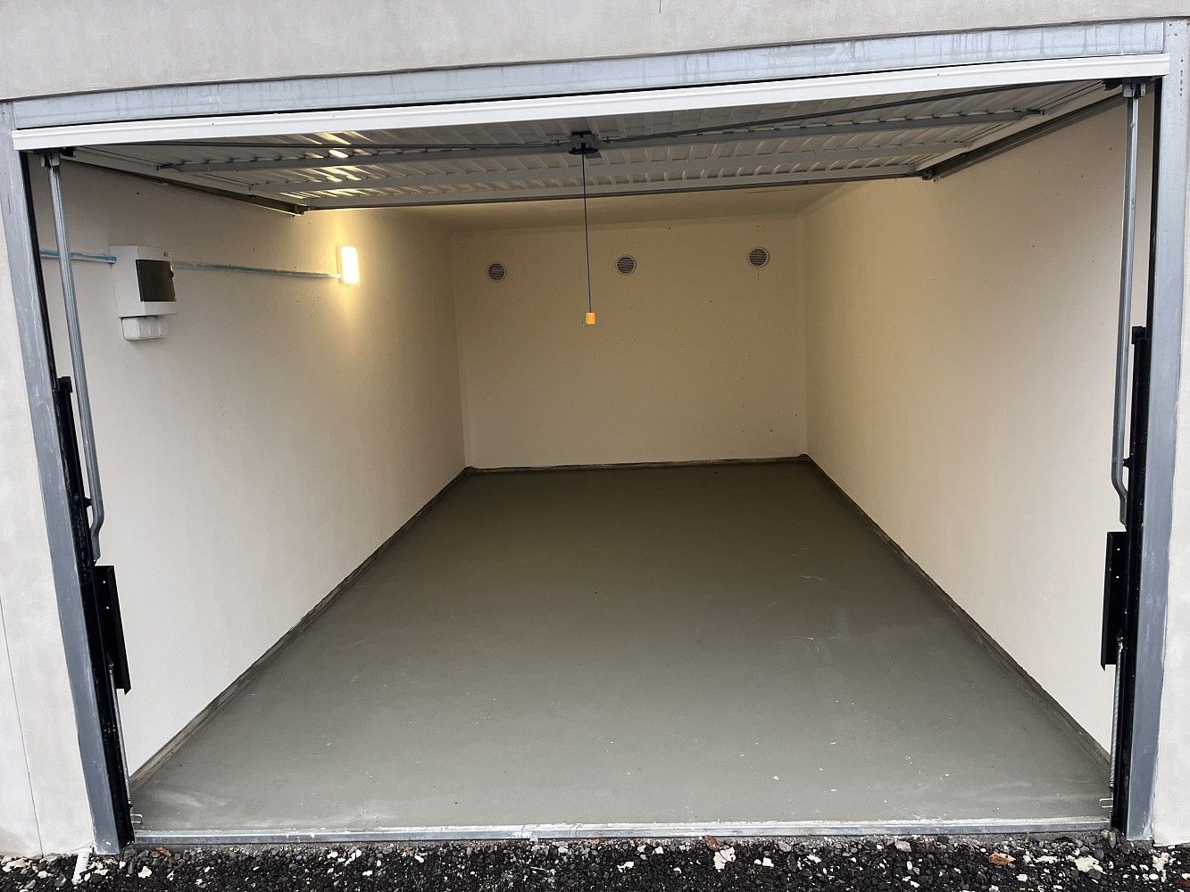Garáž, 19 m²