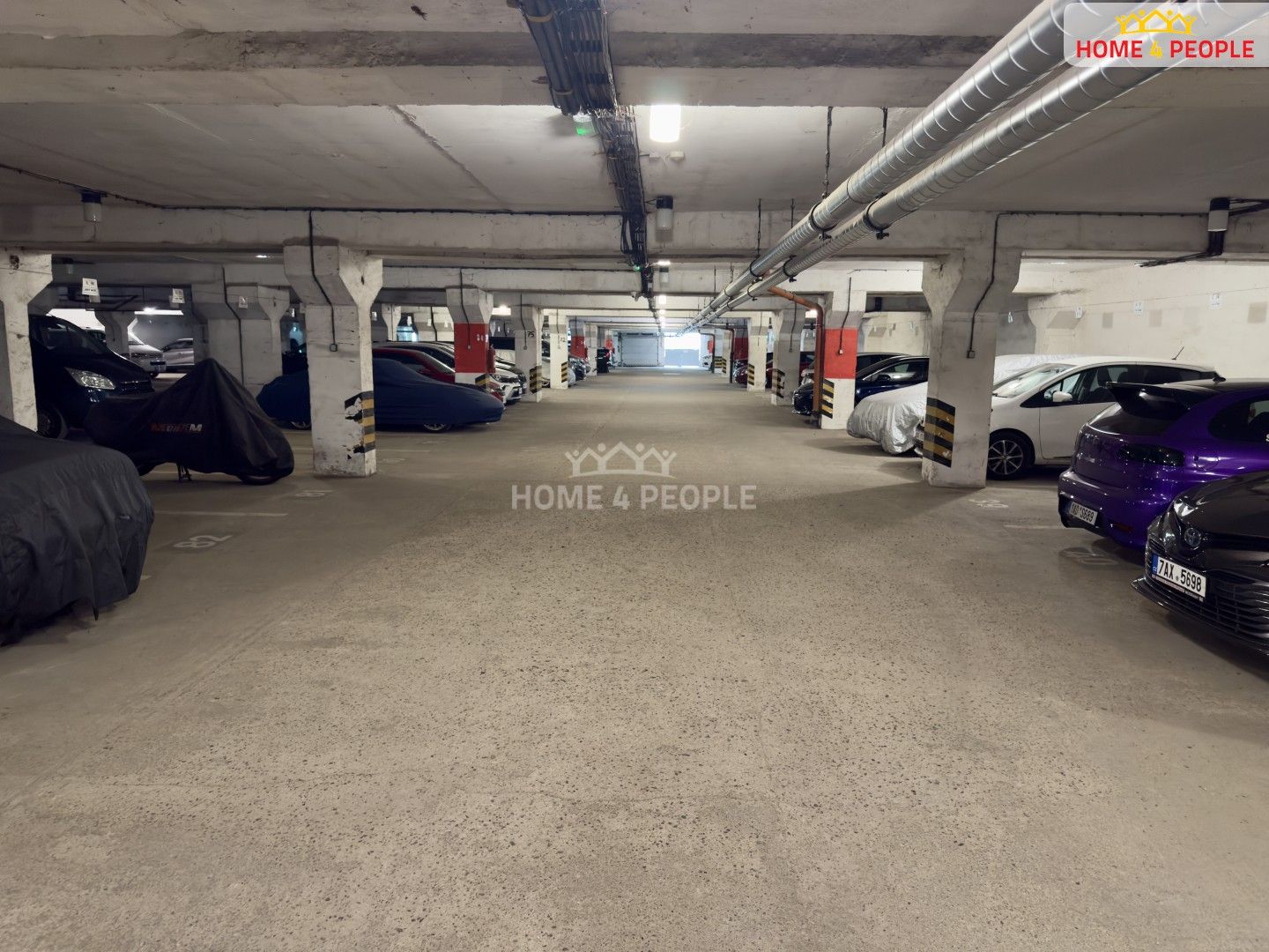 Prodej garáž - Růženínská, Praha, 14 m²