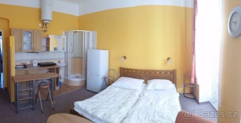 Pronájem byt - Karlovy Vary, 360 01