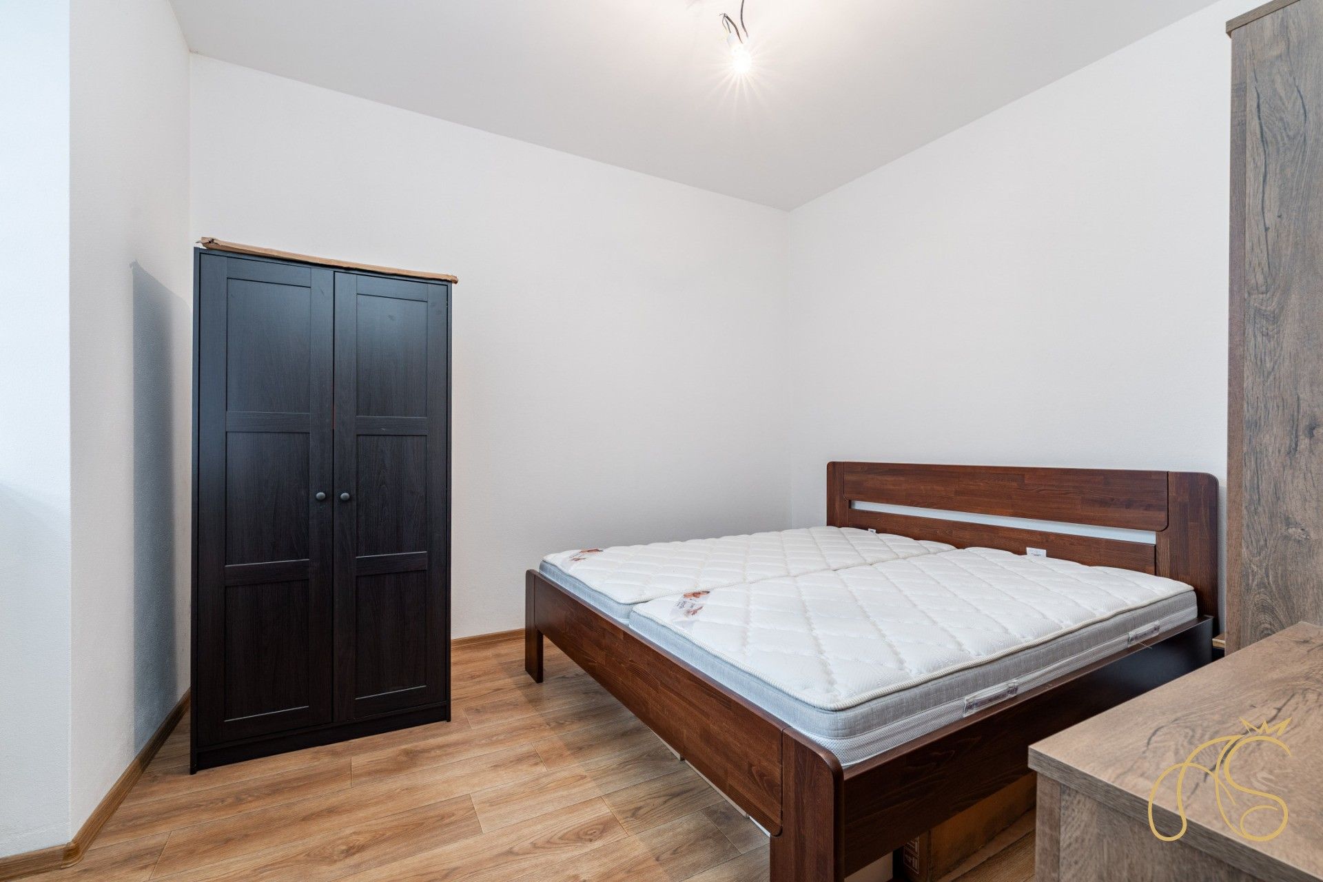 Prodej byt 2+kk - nám. Sv. J. Nepomuckého, Studená, 51 m²