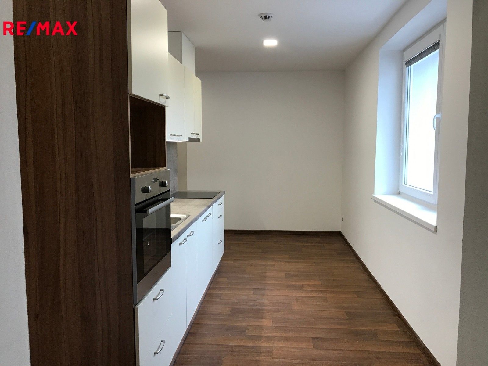 3+1, tř. Míru, Olomouc, 71 m²