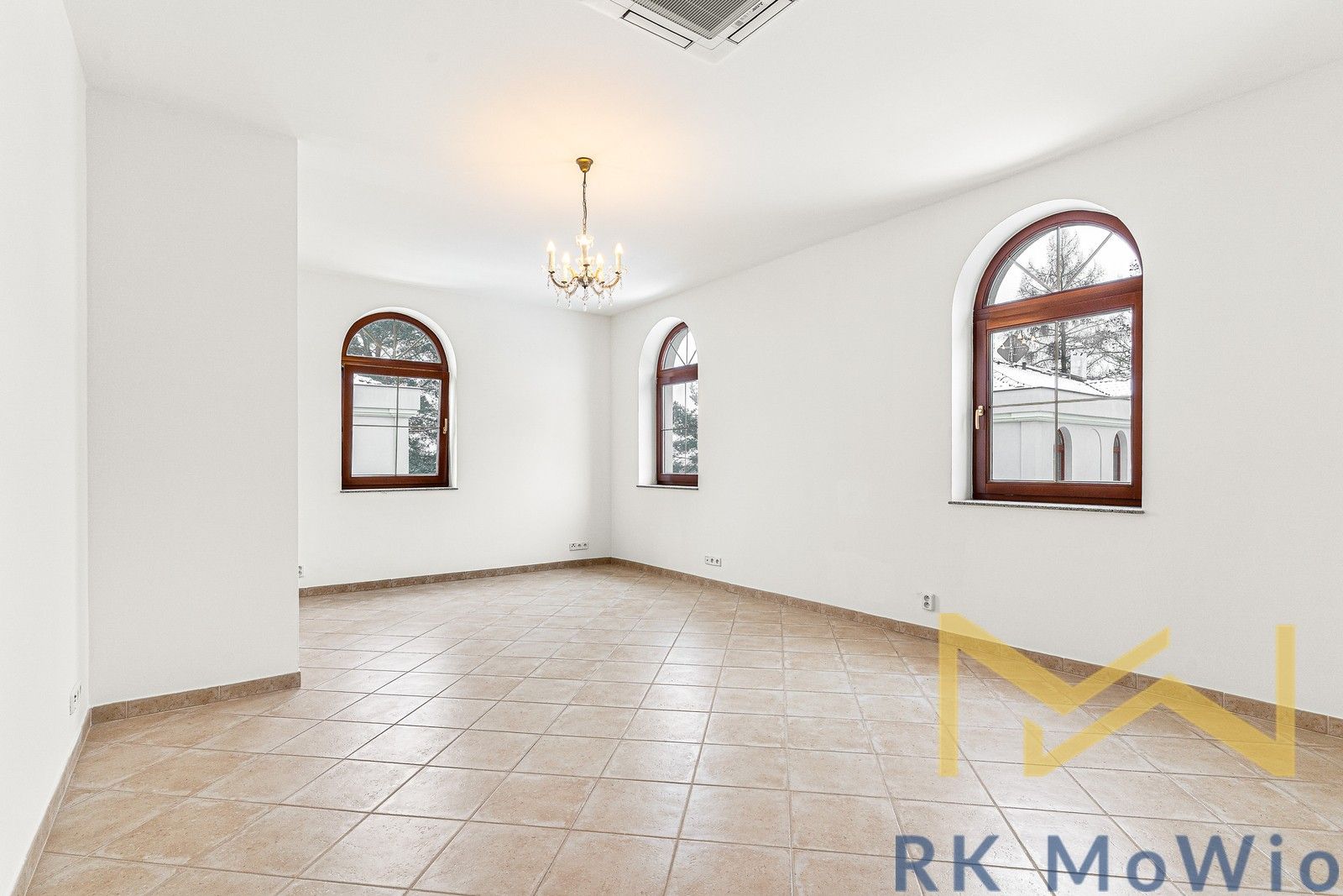 Vila · 243 m² · Nebušická, Praha - 4