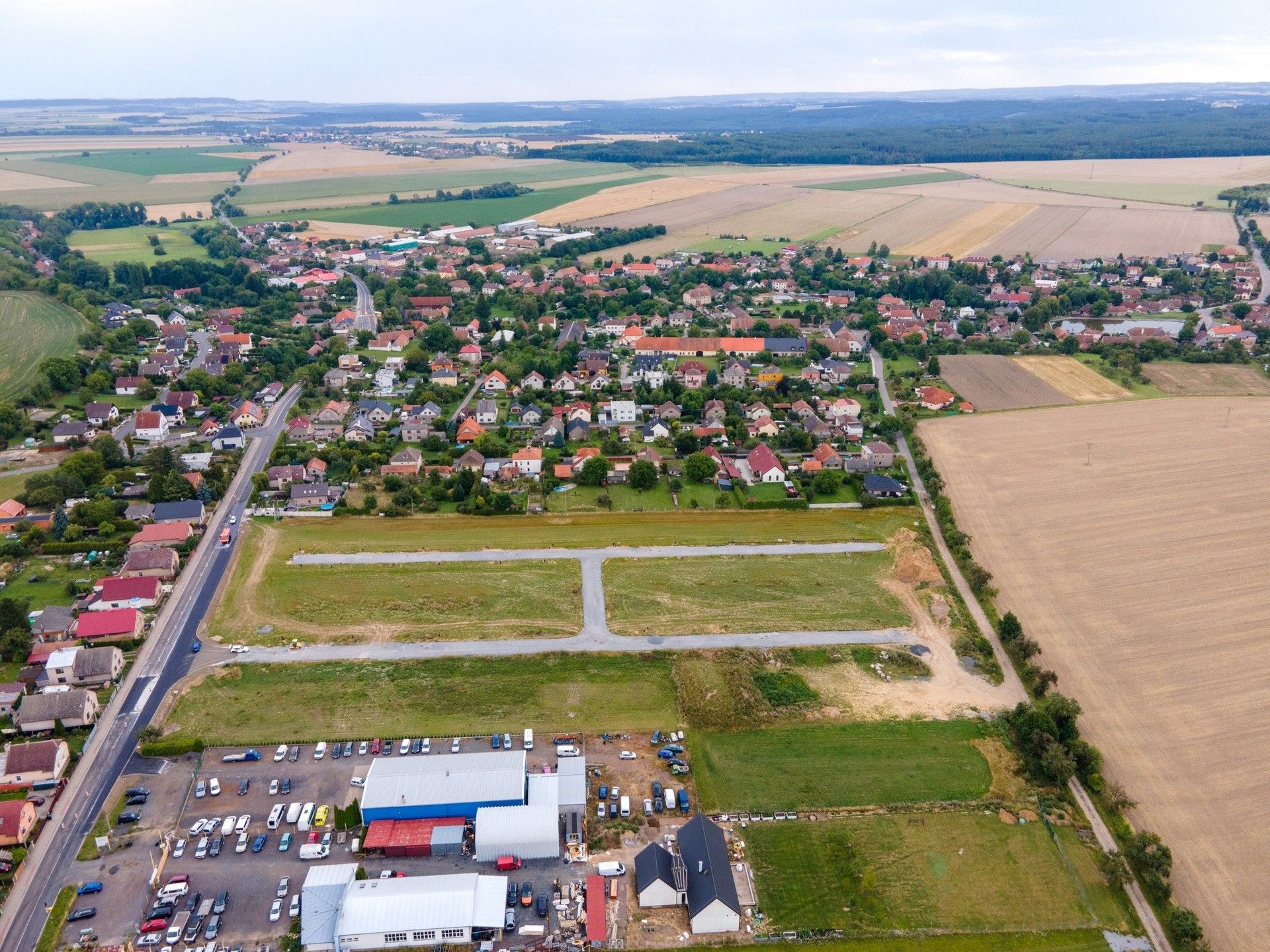 Pozemky pro bydlení, Zaječice - 2