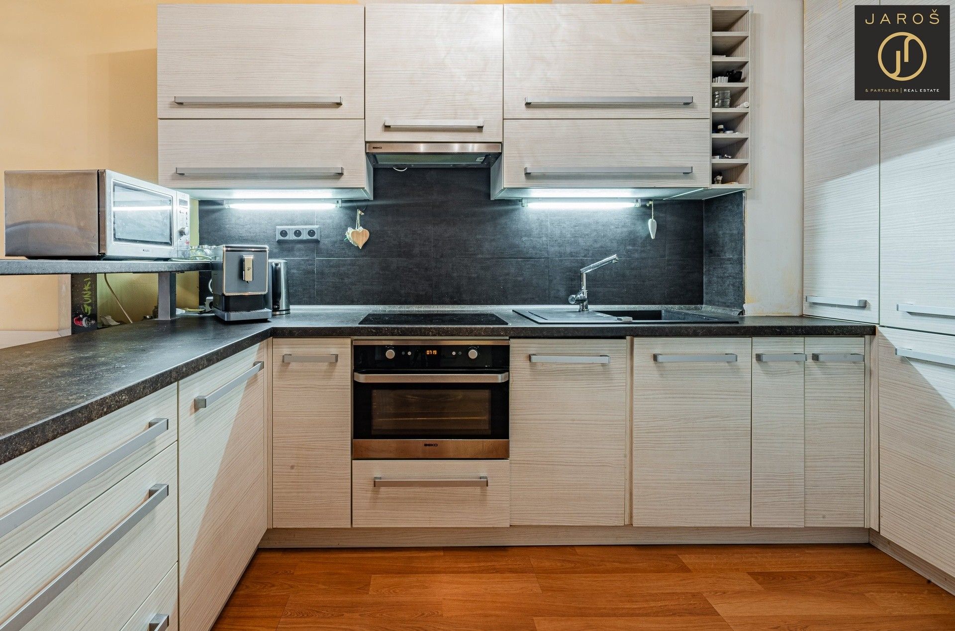 Prodej byt 2+kk - Na Čeperce, Unhošť, 46 m²