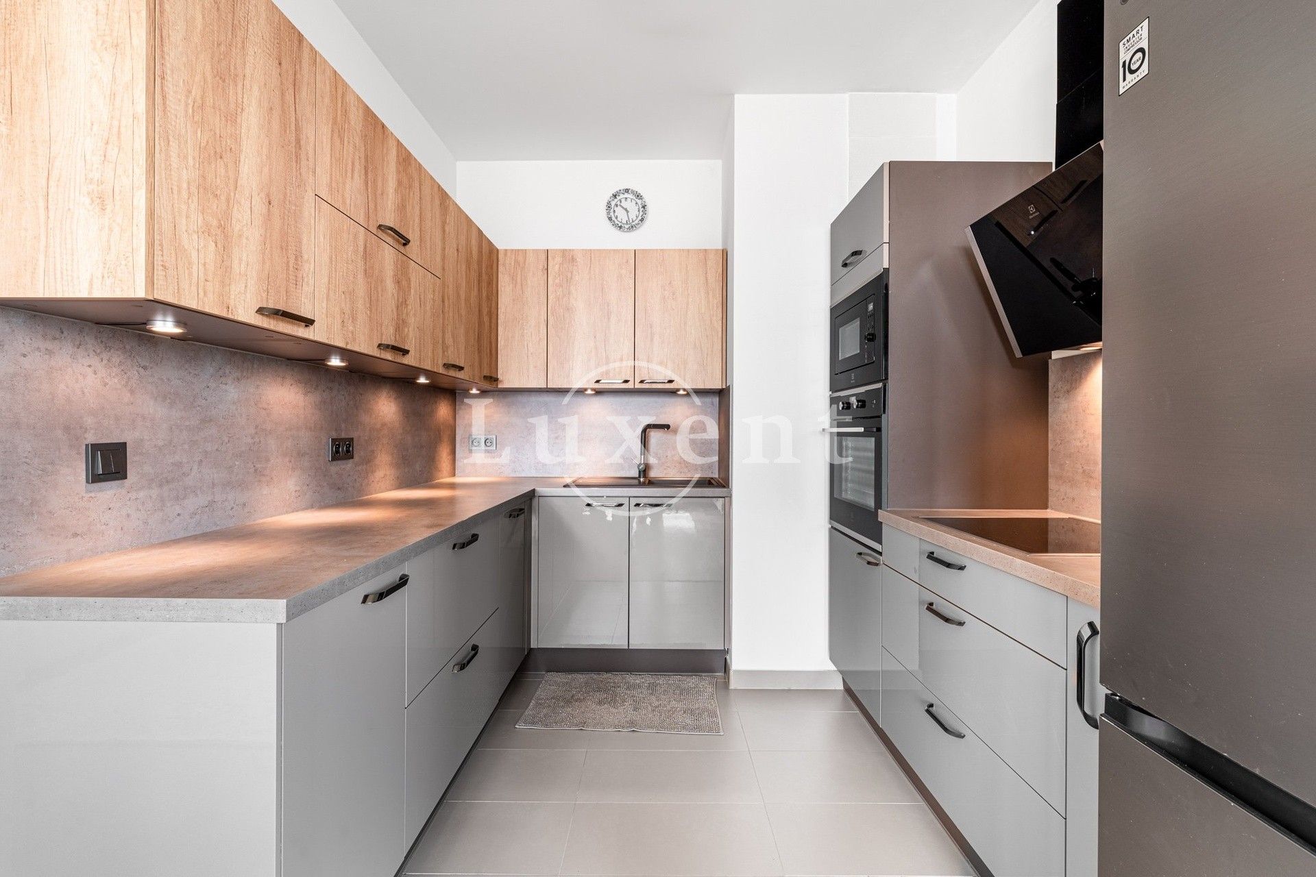 Prodej byt 2+kk - Tryskovická 1015, Praha, 62 m²