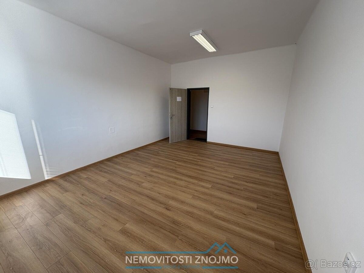 Pronájem kancelář - Znojmo, 669 02