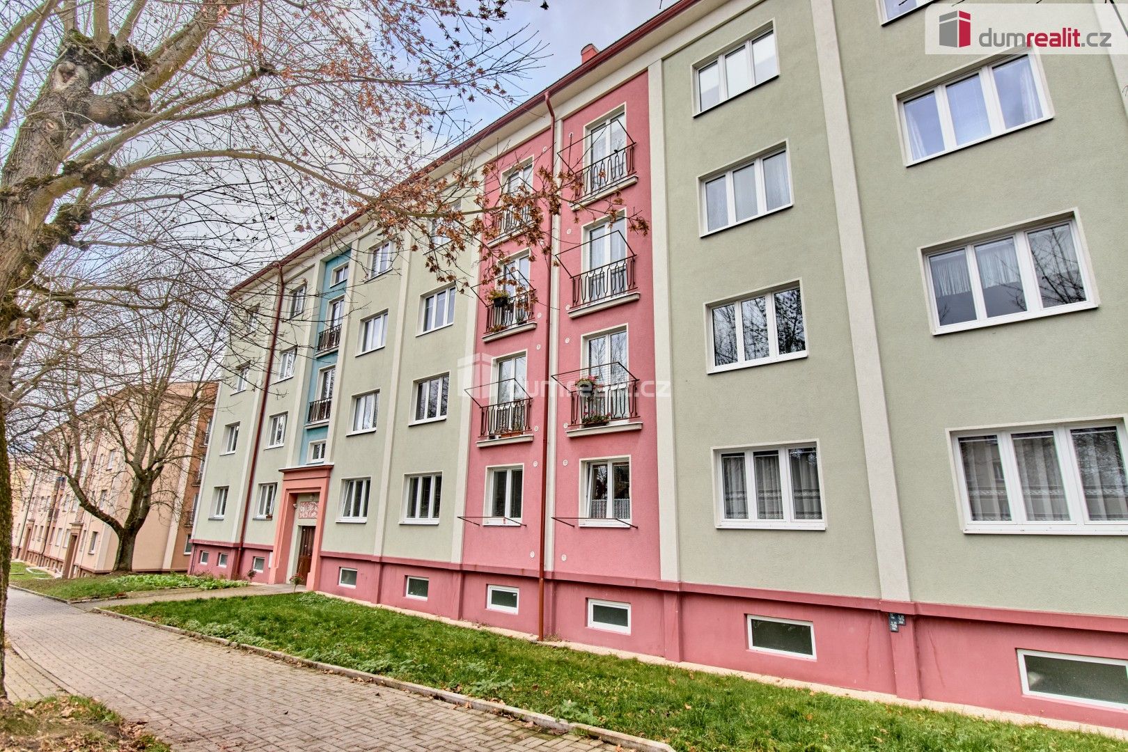 2+1, Mánesova, Ostrov, 69 m²