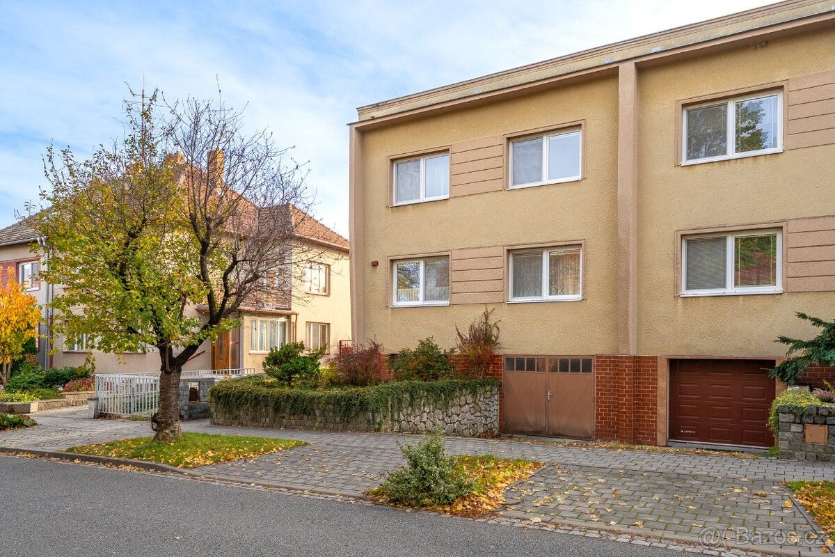 Rodinné domy, Hustopeče u Brna, 693 01