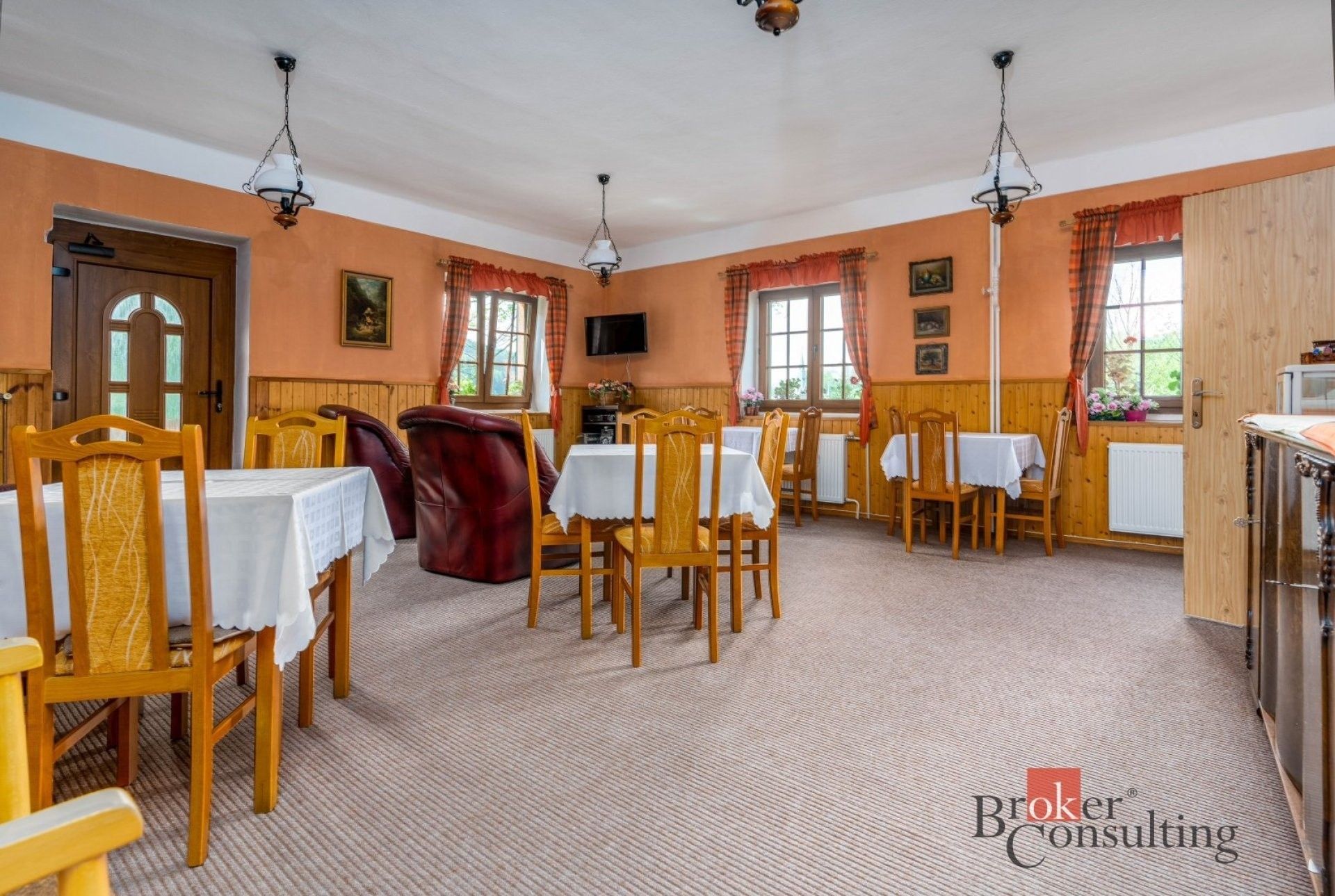 Rodinné domy, Promenáda, Horní Maršov, 620 m² - 2