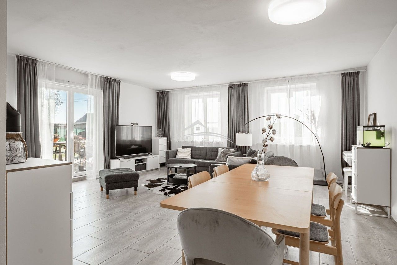 Rodinné domy, Šimanov, 480 m² - 2