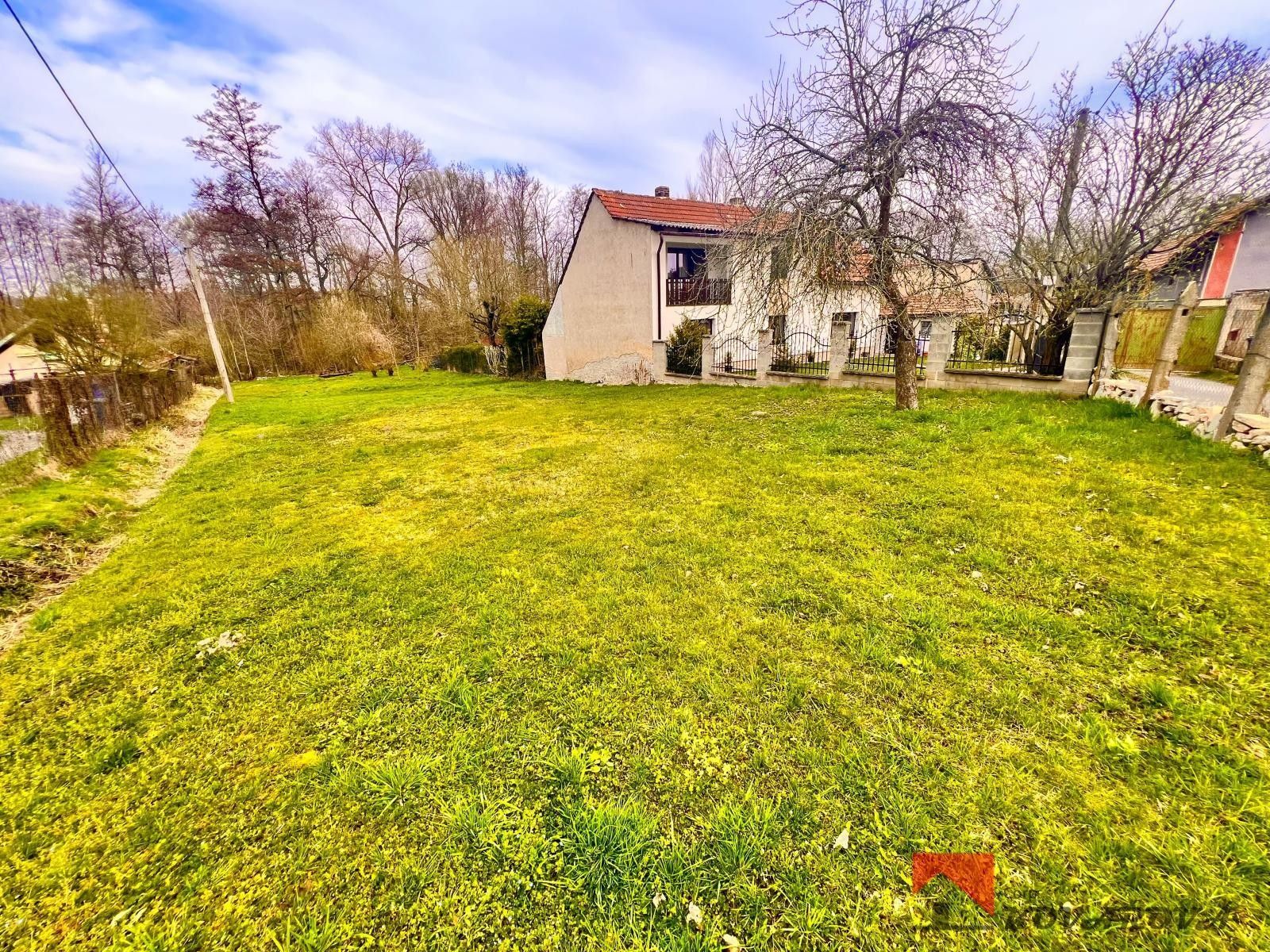 Pozemky pro bydlení, Malý Újezd