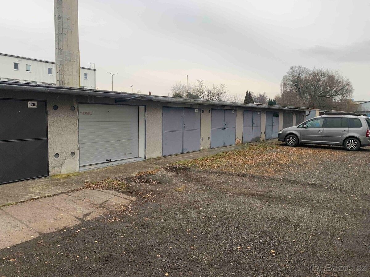 Garáže, Česká Lípa, 470 01