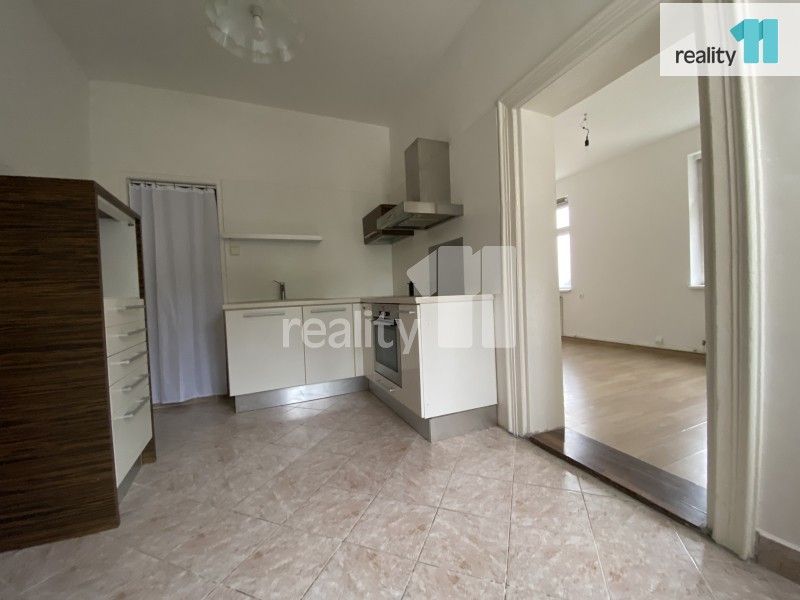 Byt 2+1 · 60 m² · Husova, Nový Bor - 3