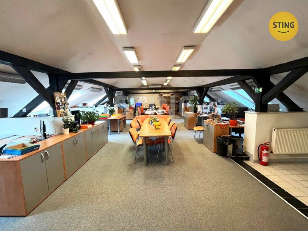 Pronájem kancelář - Nemocniční, Ostrava, 280 m²