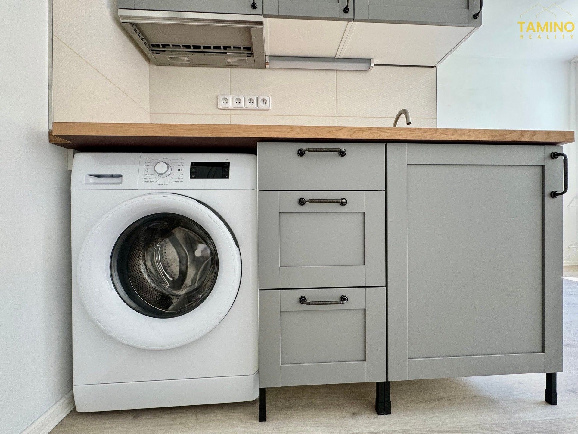 Pronájem byt 2+kk - Radkovská, Telč, 40 m²