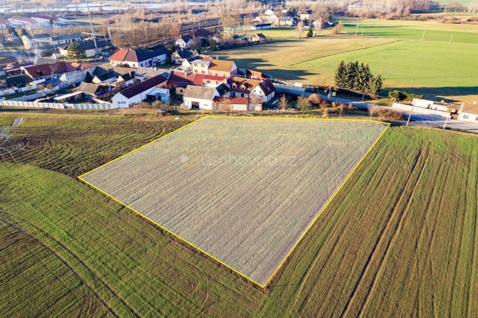 Prodej pozemek pro bydlení - Číčenice - 5
