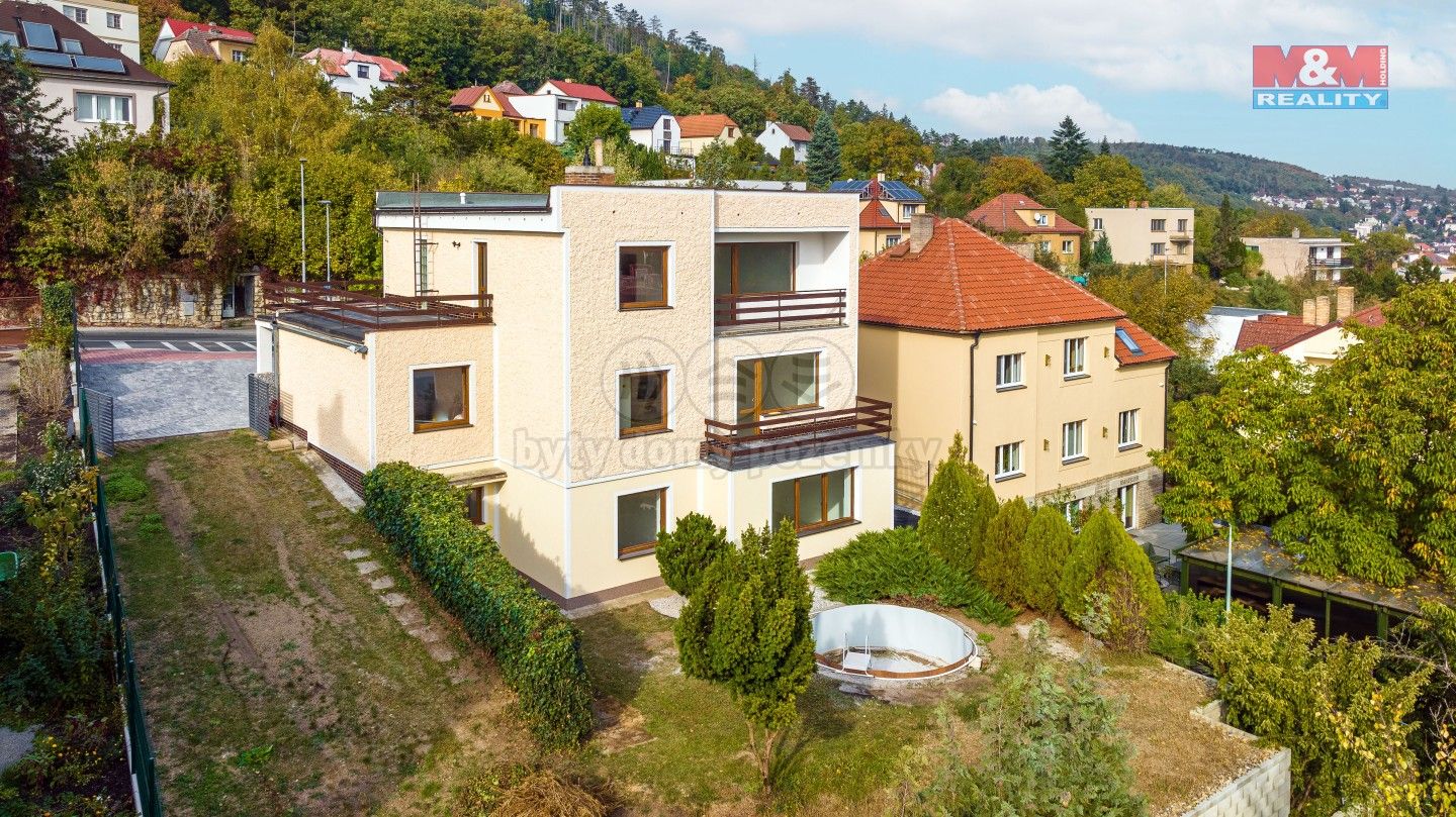 Prodej rodinný dům - Zderazská, Praha, 210 m²