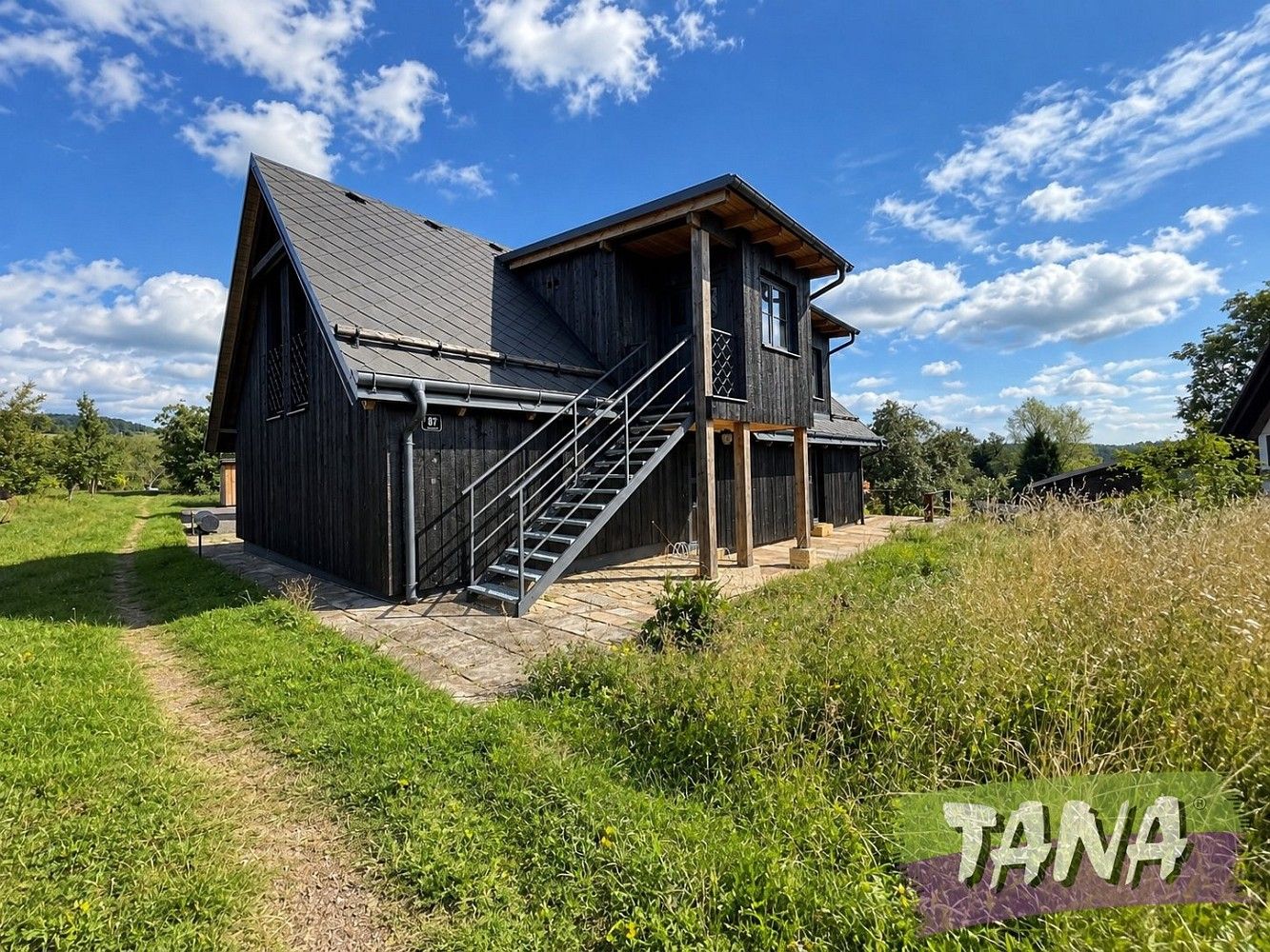 Rodinné domy, Úhlejov, okres Jičín, 310 m² - 1