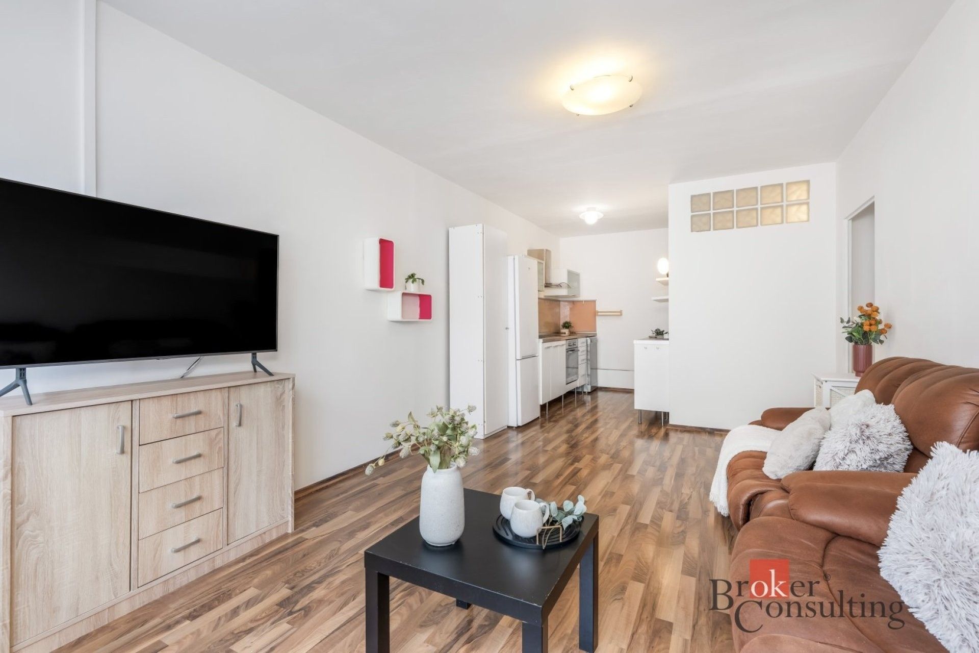 2+kk, Za Opusem, Praha, 43 m² - 1