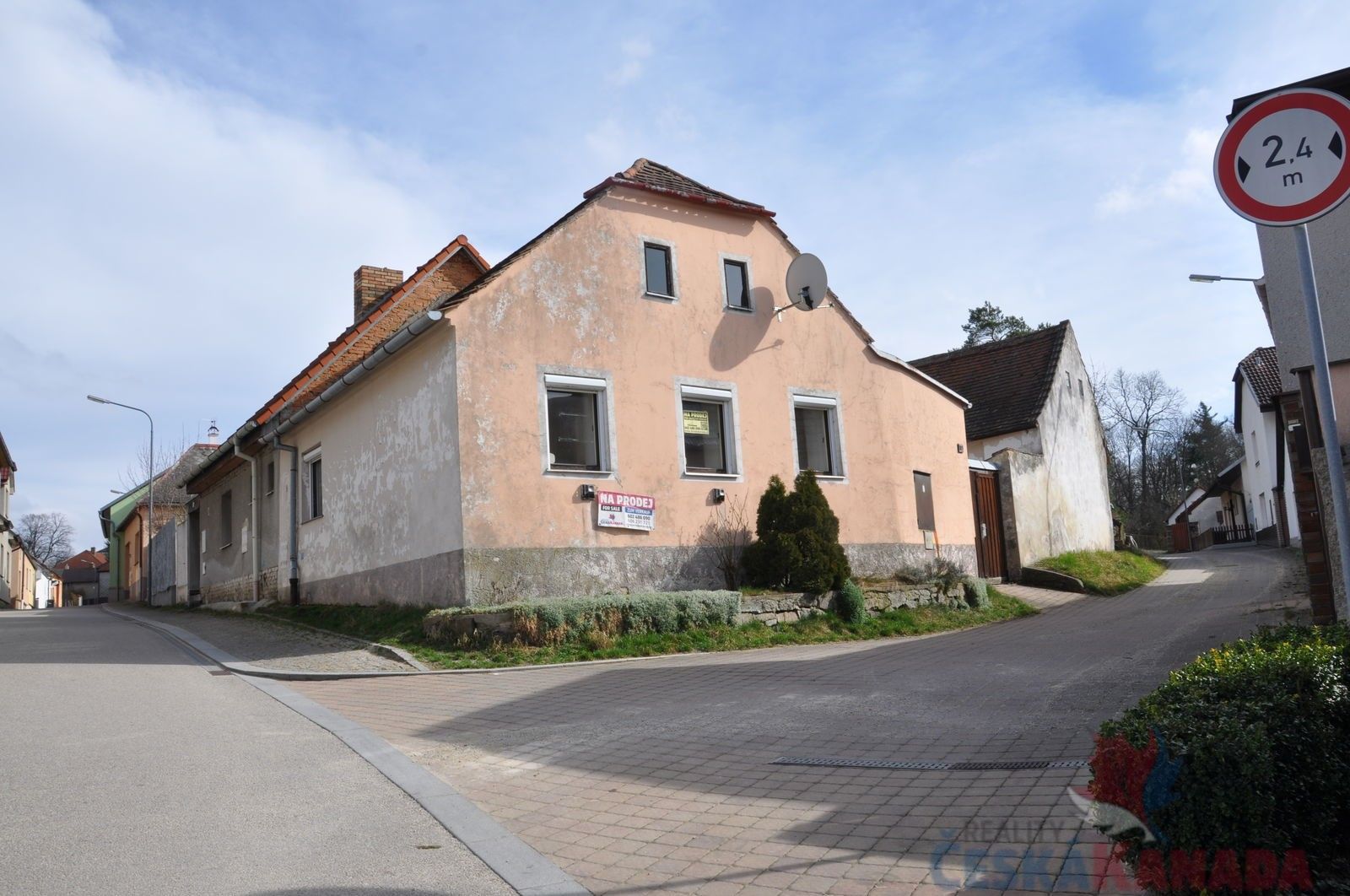 Rodinné domy, Na Peráčku, Dačice, 82 m²