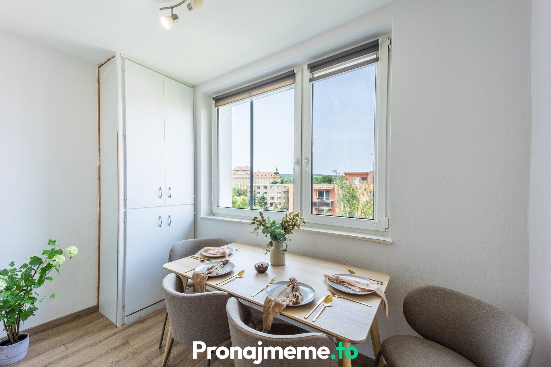 Pronájem byt 3+1 - Dukelských bojovníků, Znojmo, 56 m² - 5