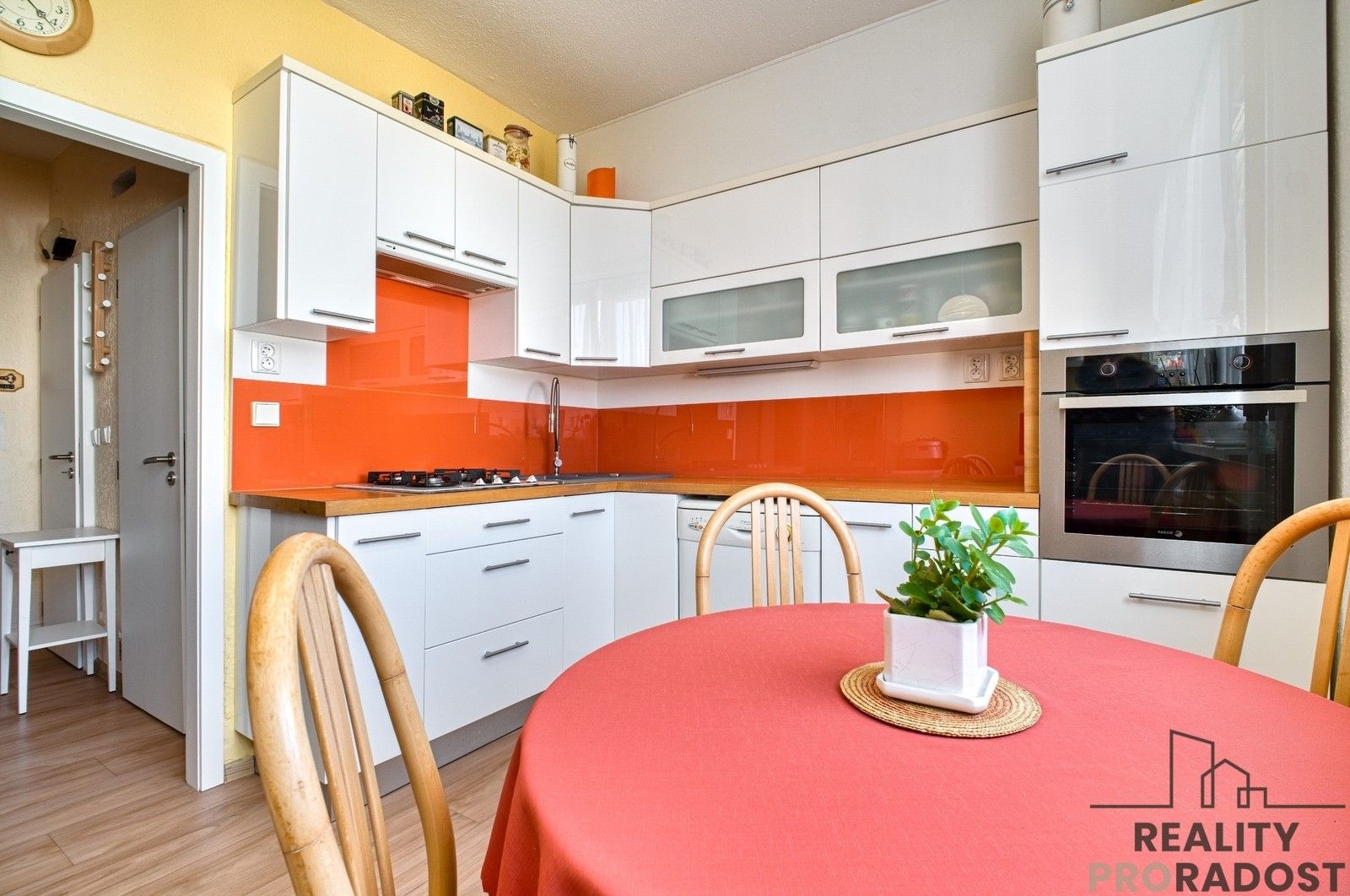 Prodej byt 4+1 - náměstí Antonie Bejdové 1789, Ostrava, 85 m²